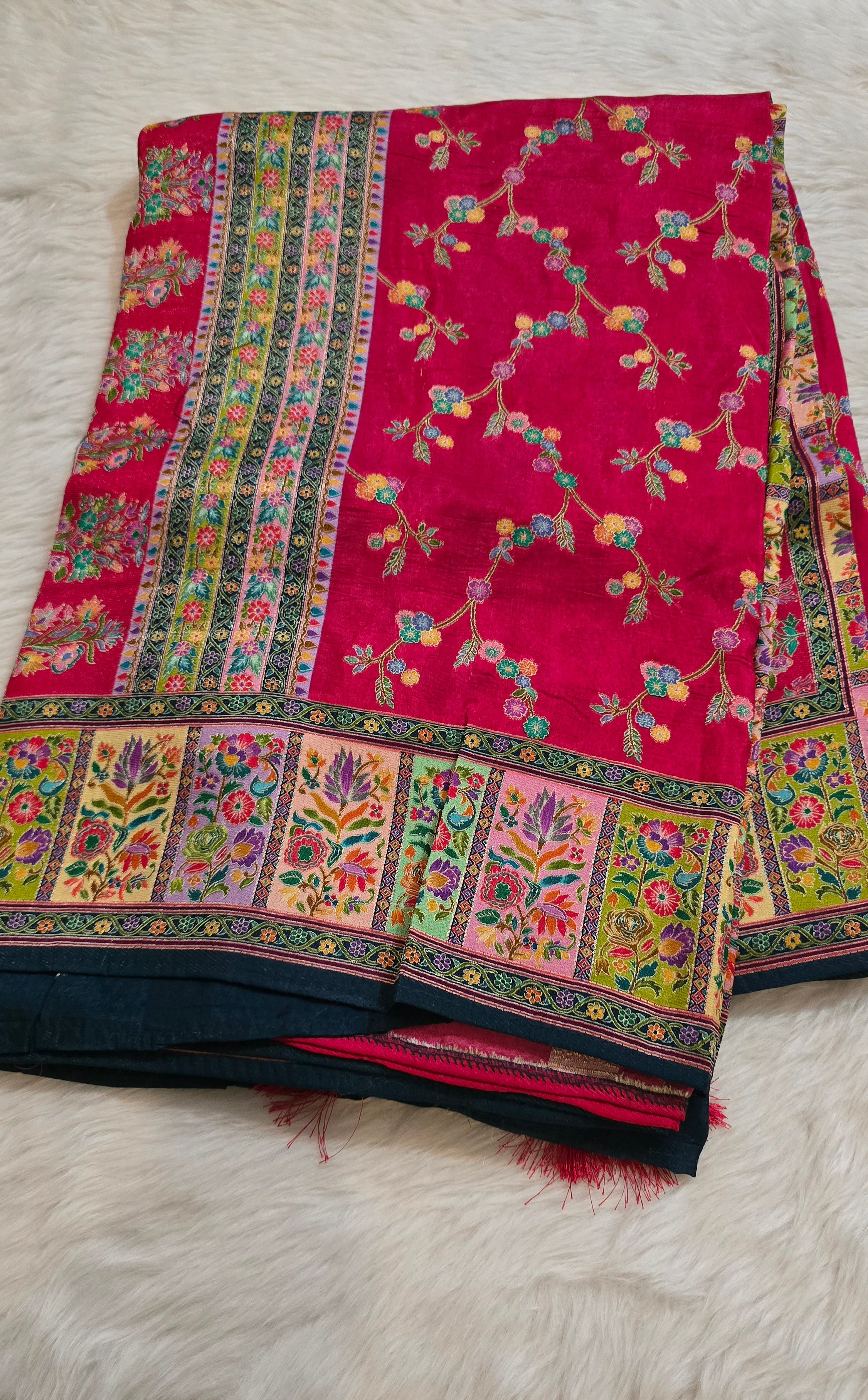 Pashmina Saree with Allover Meena Jaal - 7112
