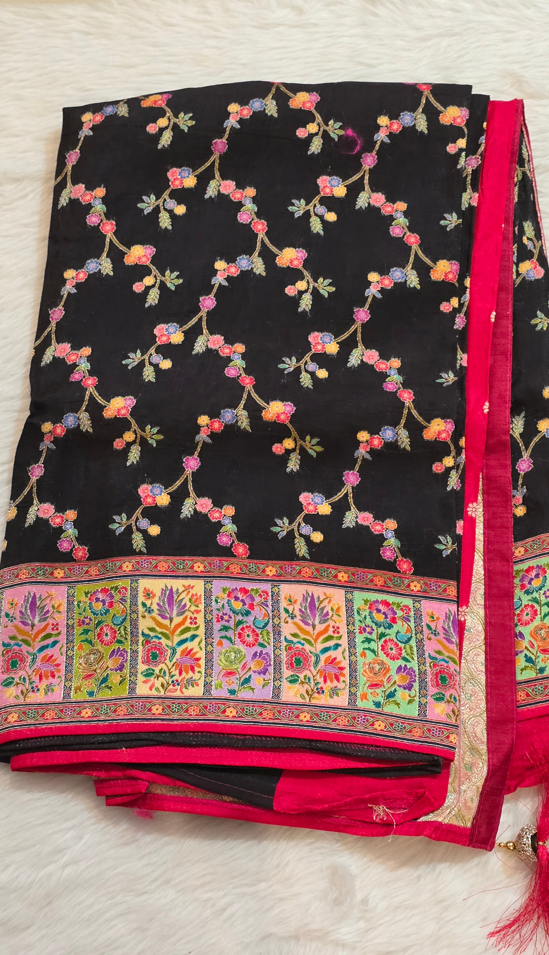 Pashmina Saree with Allover Meena Jaal - 7112