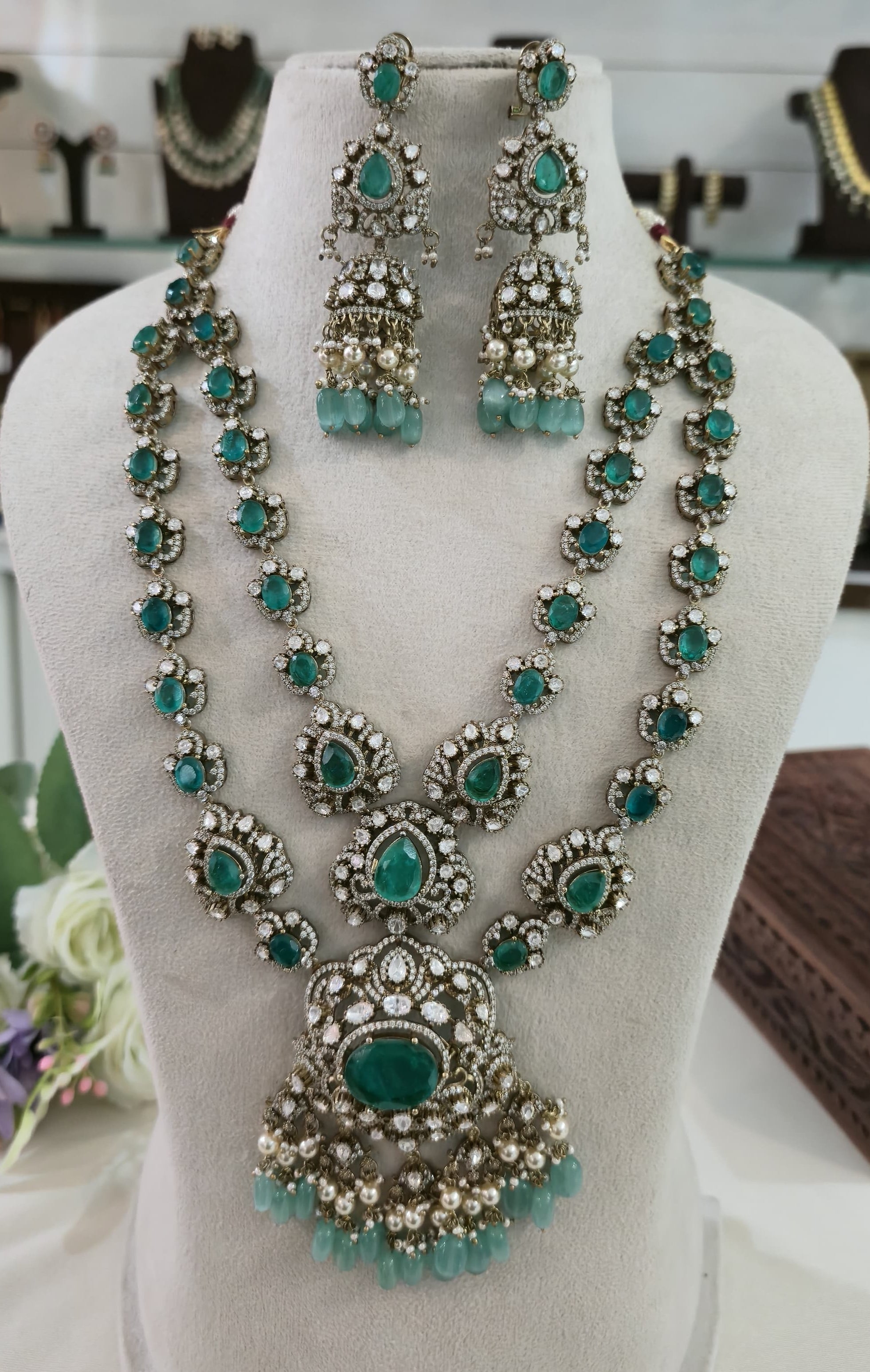 Royal Heritage Victorian Haram with Moissanite Stones - SV3147
