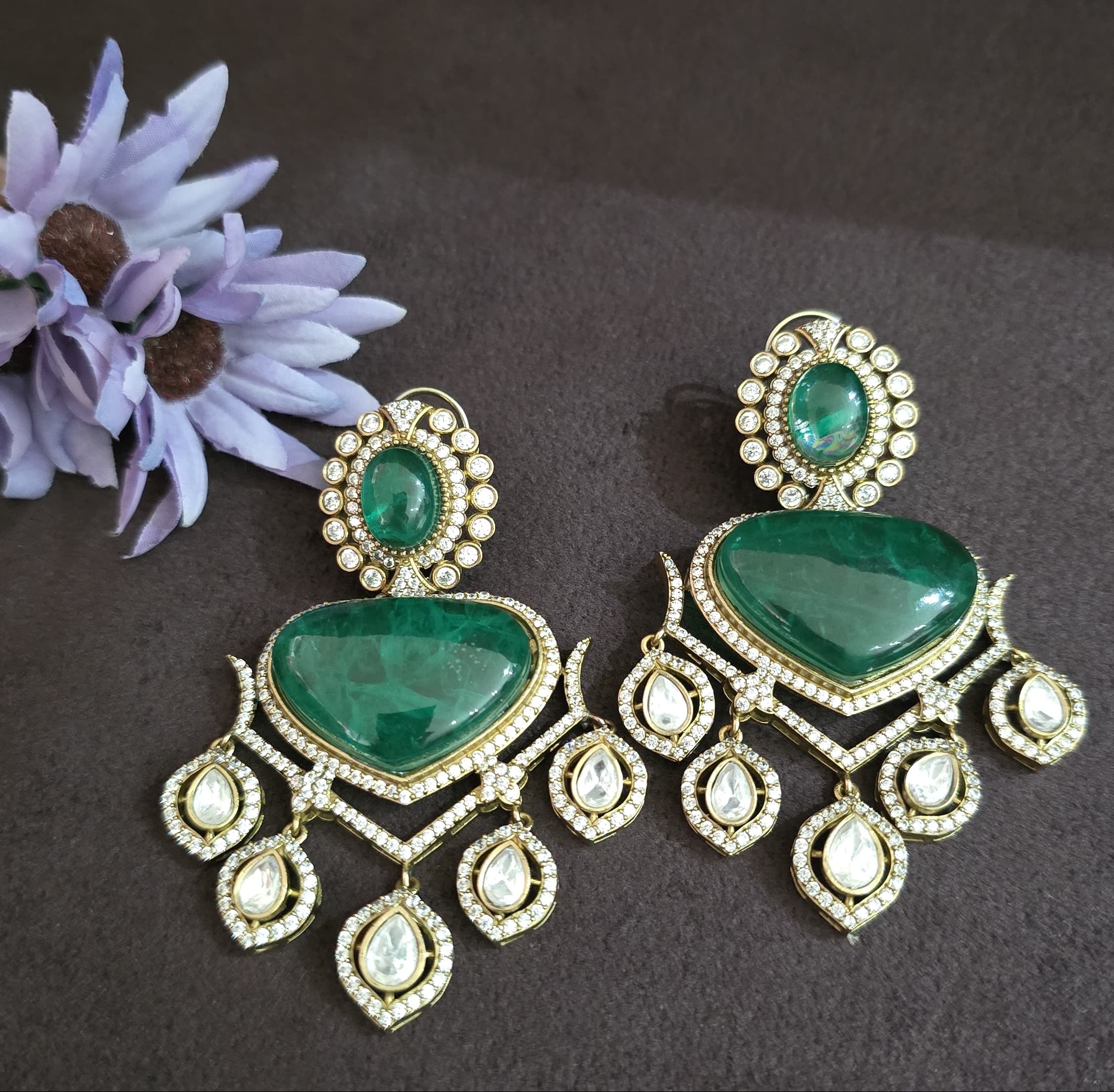 Designer Neckset - SV3122