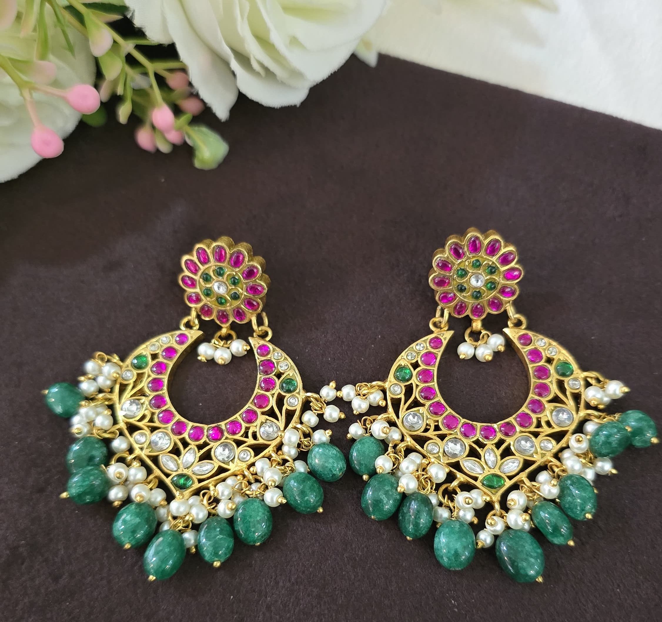 Jadu Kundan Chandbhali Earings - SV3158