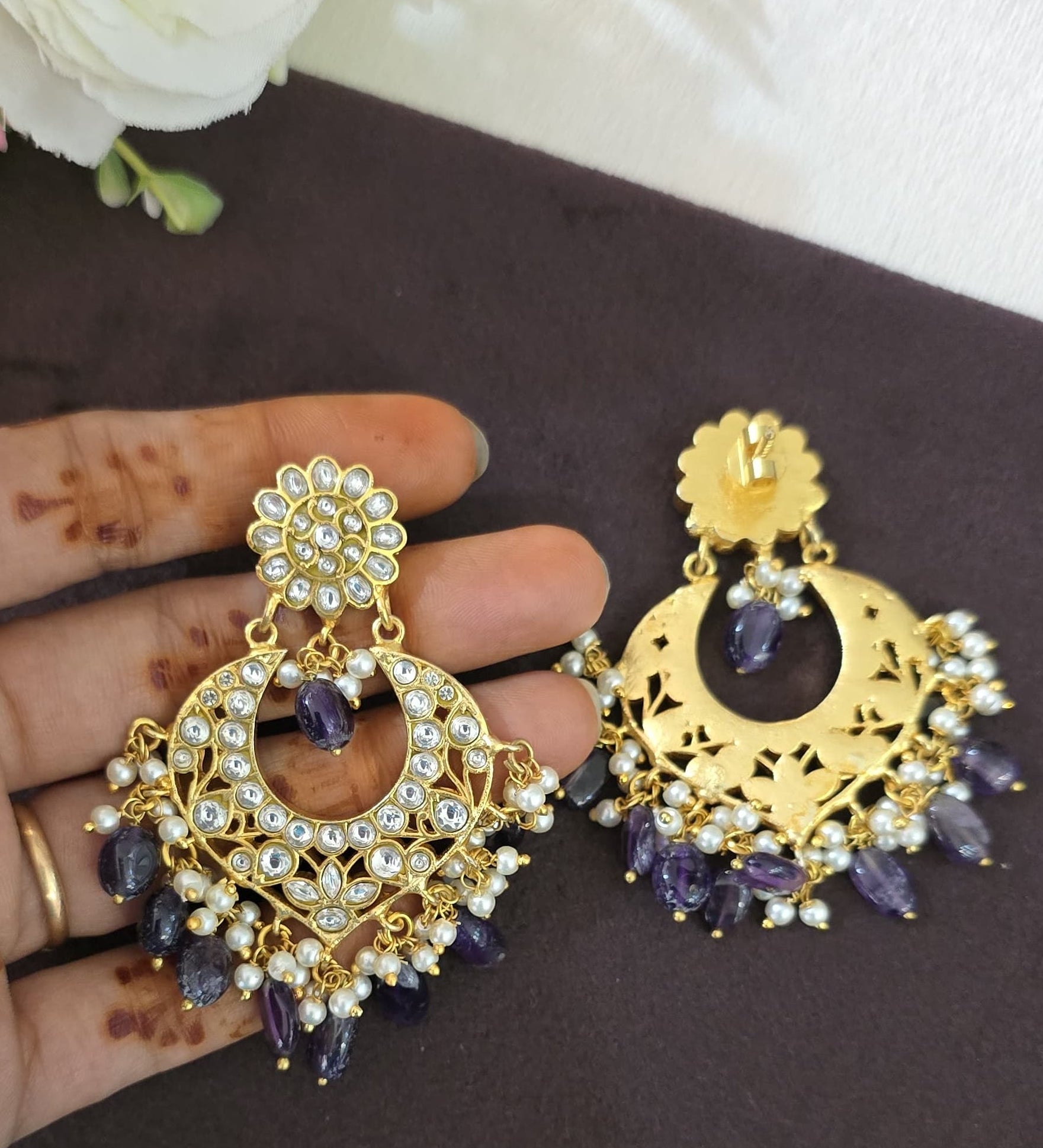 Jadu Kundan Chand bhalli Earings - SV3155