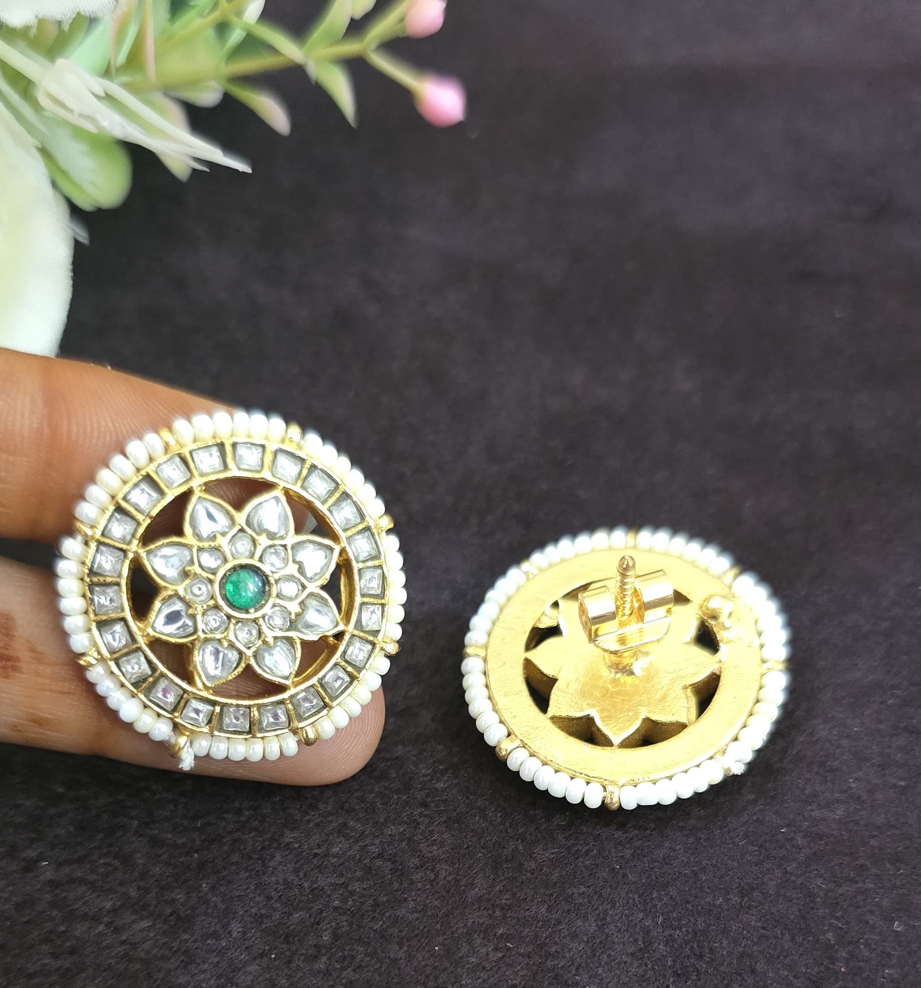 Jadu Kundan Earings - SV3194