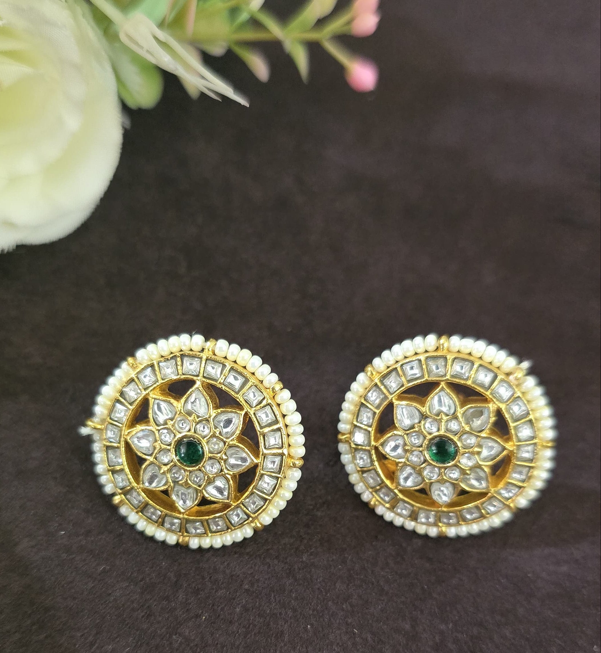 Jadu Kundan Earings - SV3194