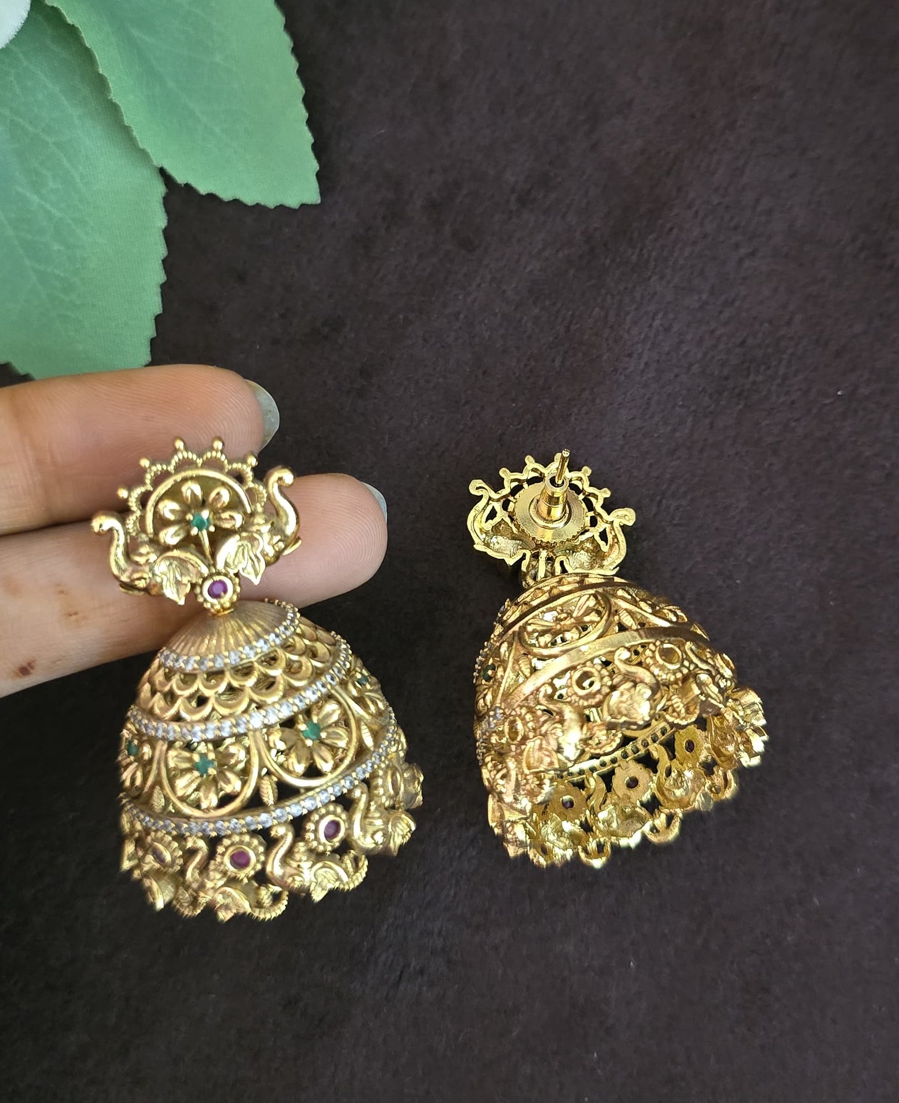 Golden Nakshi Jumka - SV3199