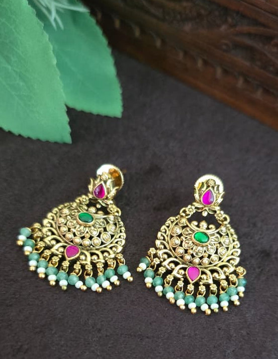 Golden Nakshi Chand bhali Earings - SV3200